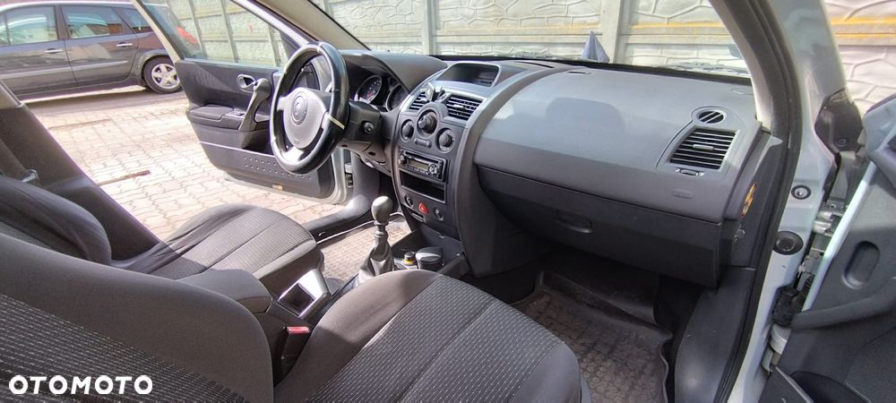 Renault Megane - 7