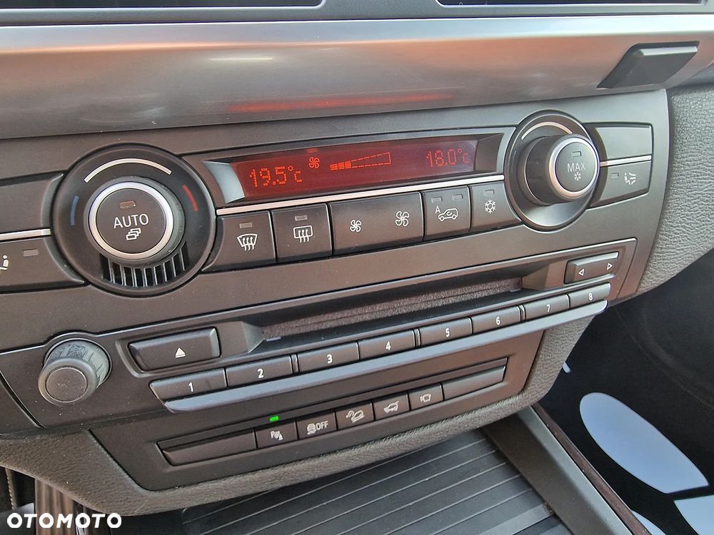 BMW X5 xDrive30d - 19