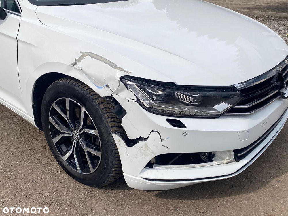 Volkswagen Passat 1.5 TSI EVO Comfortline DSG - 9