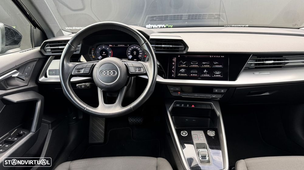 Audi A3 Limousine 30 TDI S line S tronic - 14