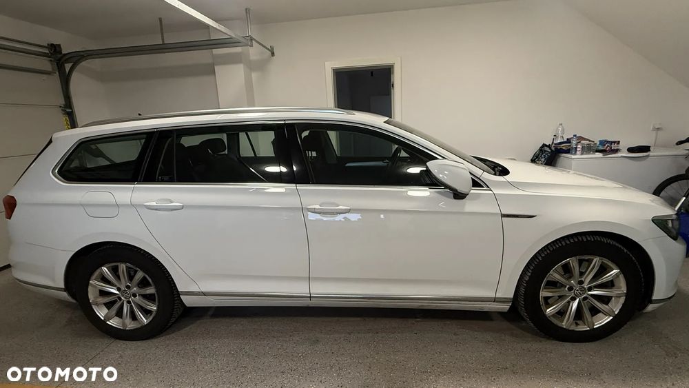 Volkswagen Passat - 3