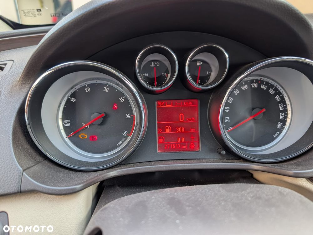 Opel Insignia 2.0 CDTI Cosmo 4x4 S&S - 13