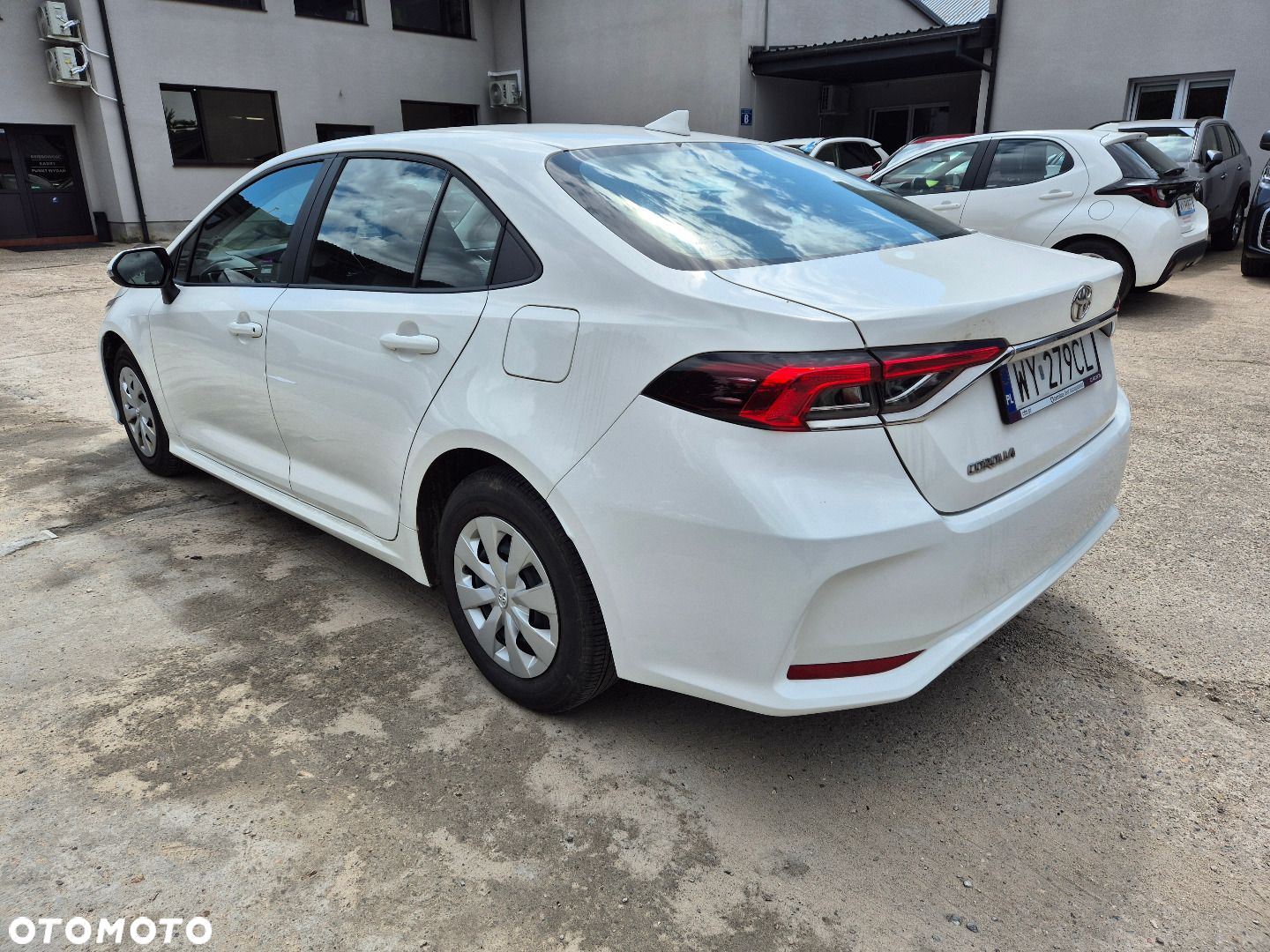 Toyota Corolla - 5
