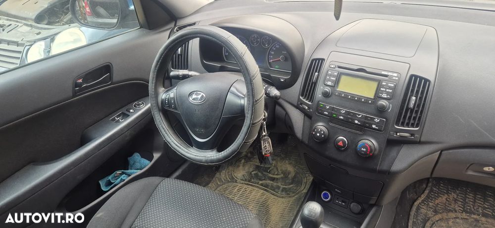Piese de Hyundai I30 2010 1.6 CRDi diesel - 6