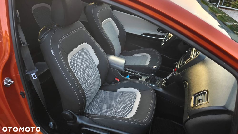Kia Ceed 1.6 GDI Spirit - 20