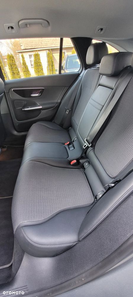 Mercedes-Benz Klasa C 220 d 9G-TRONIC Avantgarde - 12
