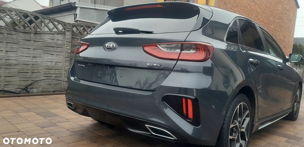 Kia Ceed 1.6 CRDi DCT GT Line - 3