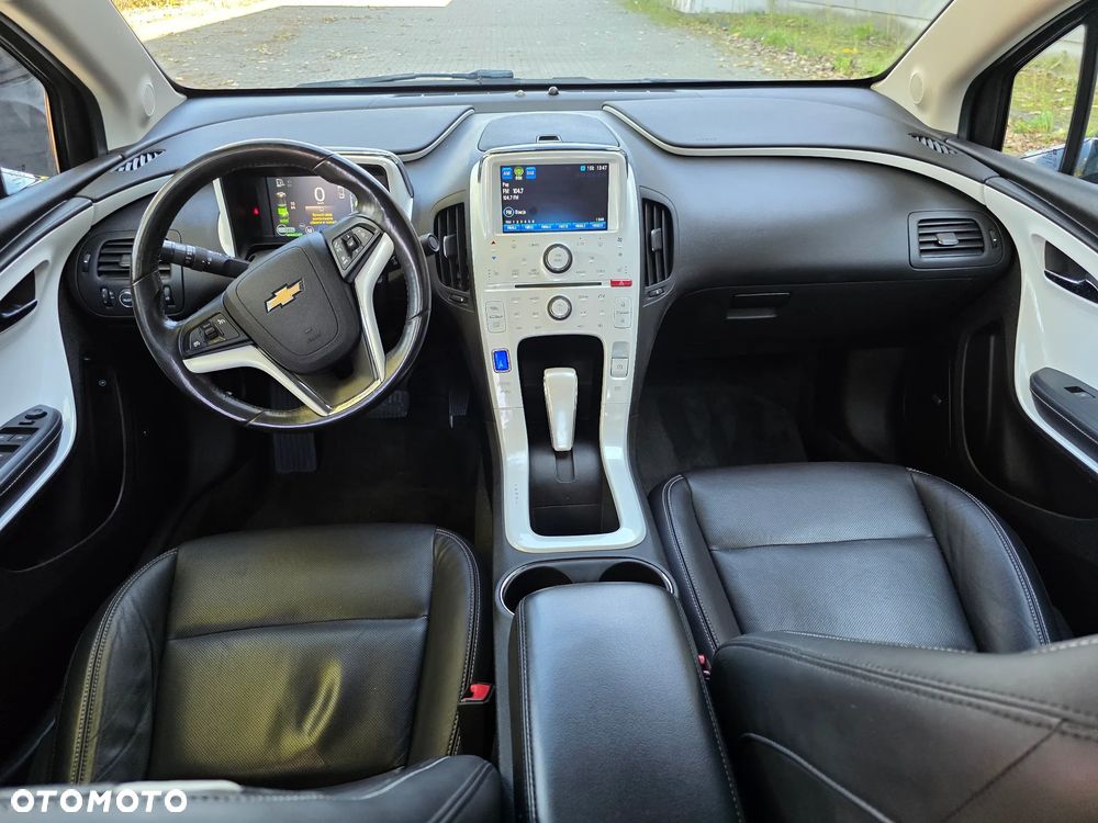Chevrolet Volt - 22