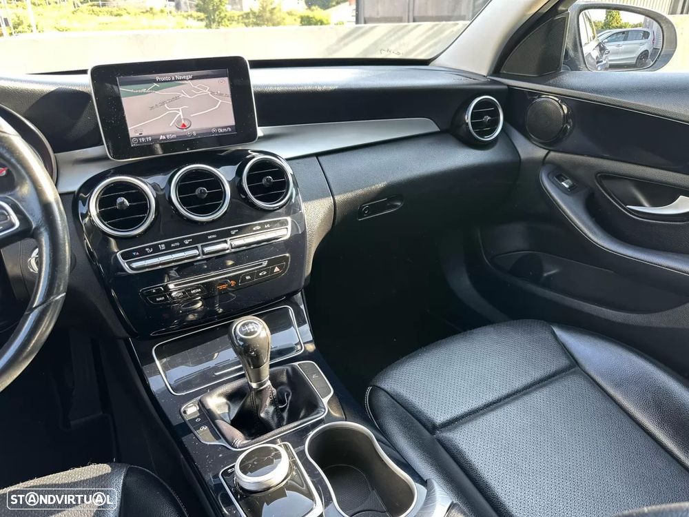 Mercedes-Benz C 180 d Avantgarde - 33