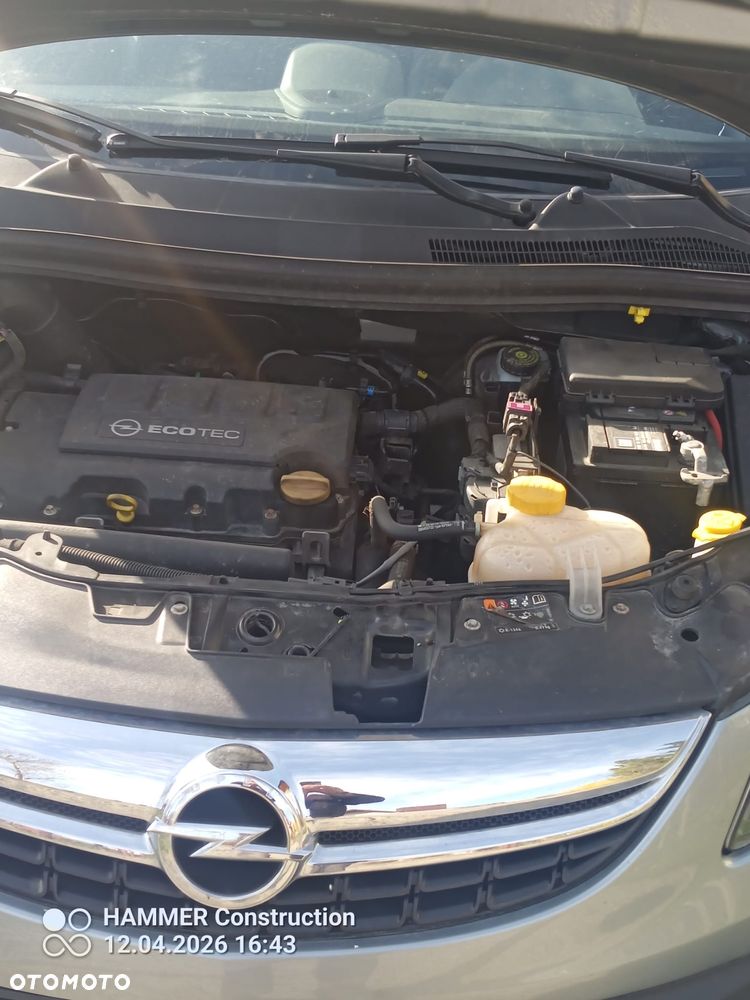 Opel Corsa 1.4 16V Energy - 3