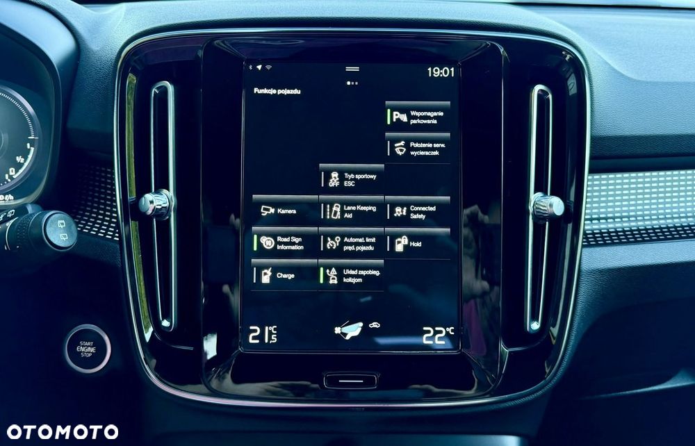 Volvo XC 40 T5 Plug-In Hybrid R-Design - 25