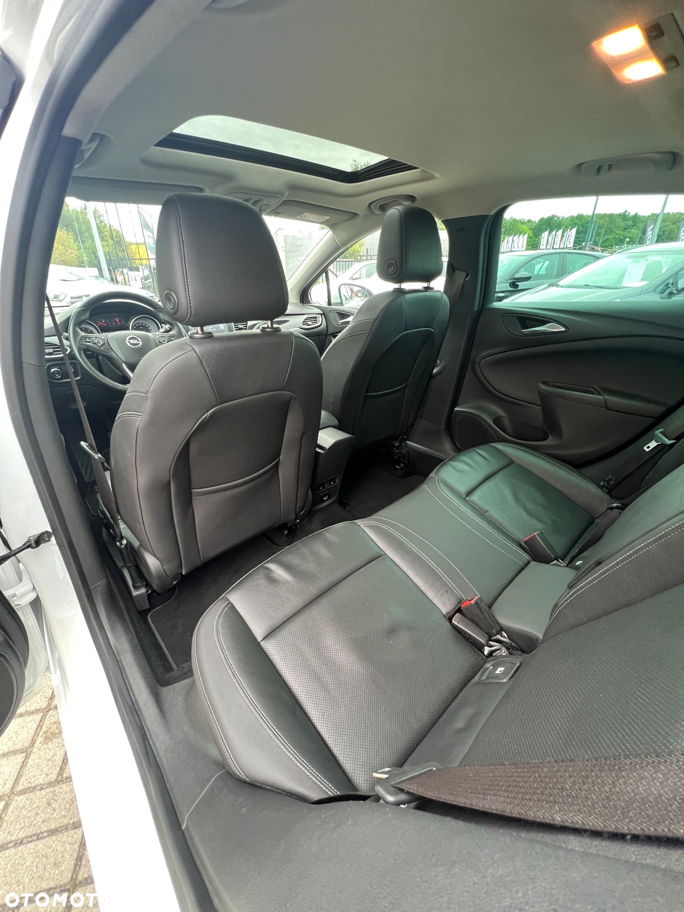 Opel Astra V 1.6 T GPF Dynamic S&S - 10
