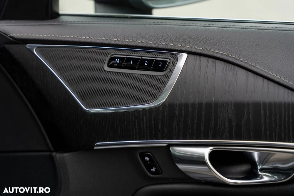 Volvo XC 90 B5 D AWD Geartronic Inscription - 24
