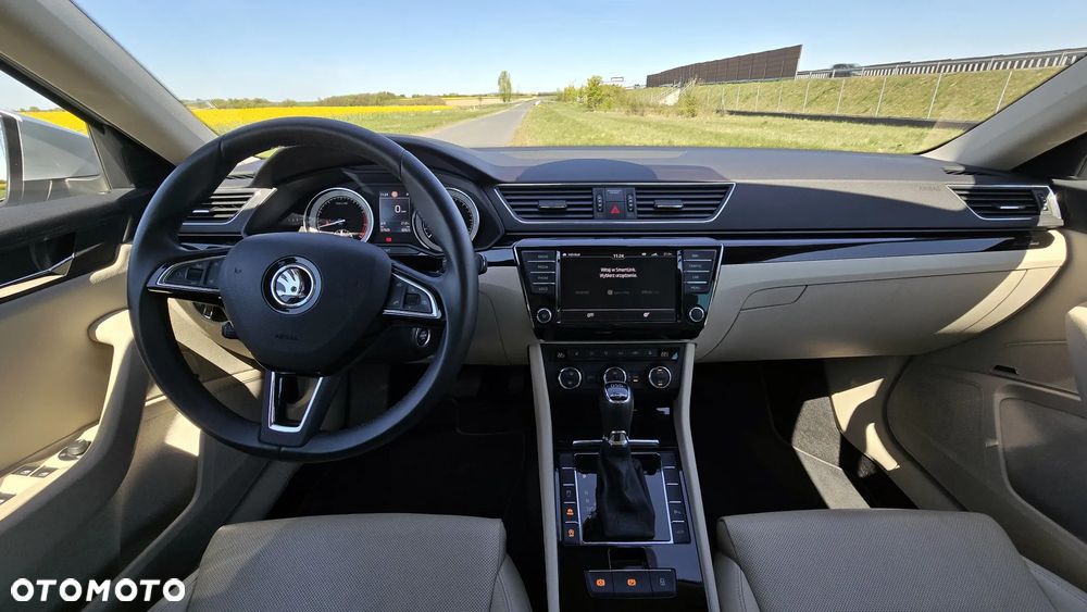 Skoda Superb 2.0 TSI 4x4 L&K DSG - 22