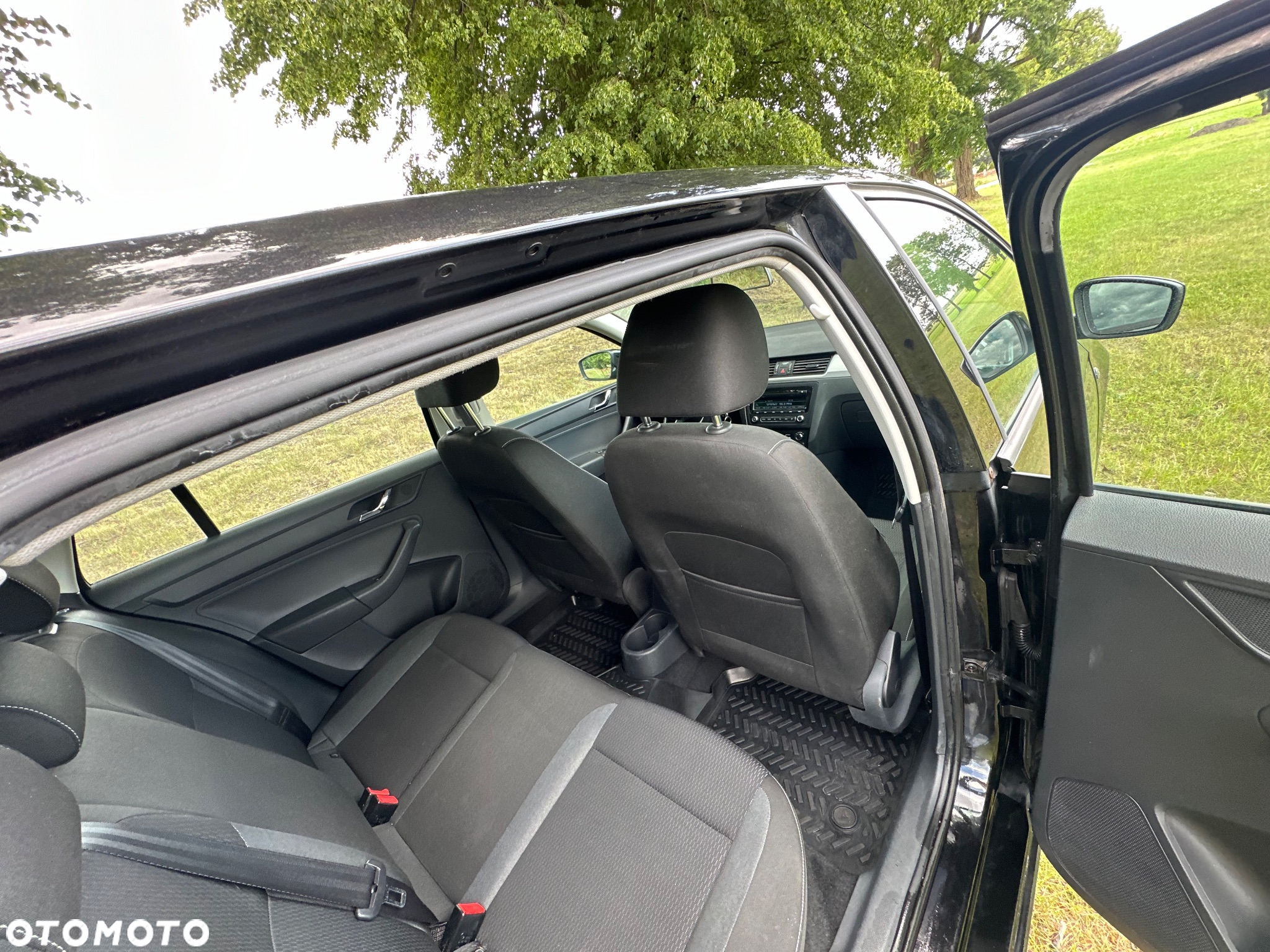 Skoda RAPID 1.2 TSI Elegance - 18