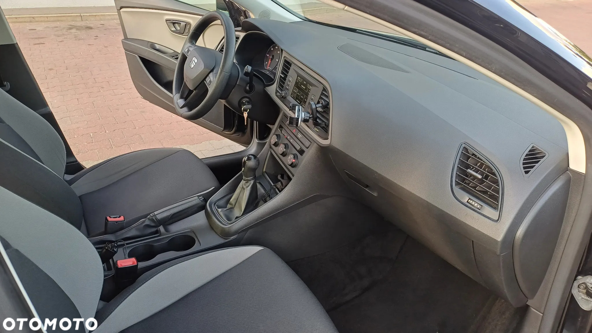 Seat Leon 1.6 TDI Ecomotive Style S&S - 26