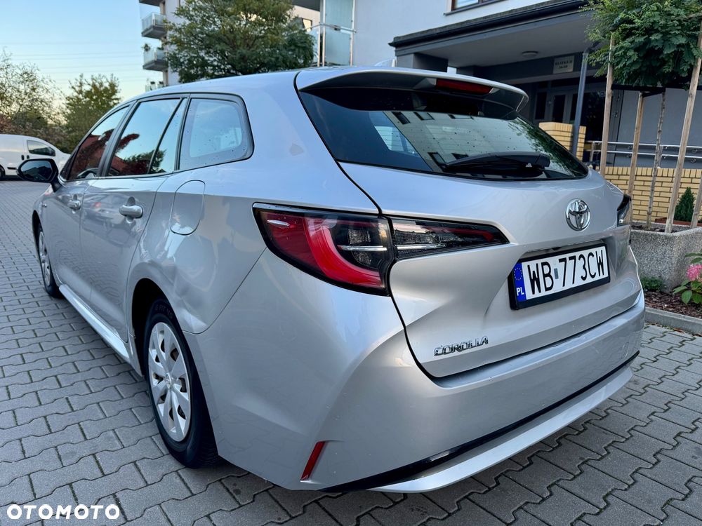 Toyota Corolla 1.8 Hybrid Comfort - 4