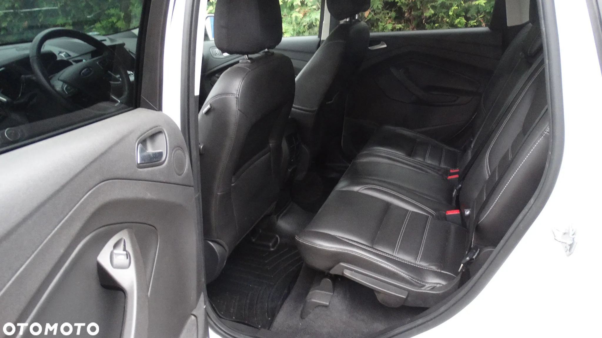 Ford Kuga 1.5 EcoBoost AWD Trend ASS - 25