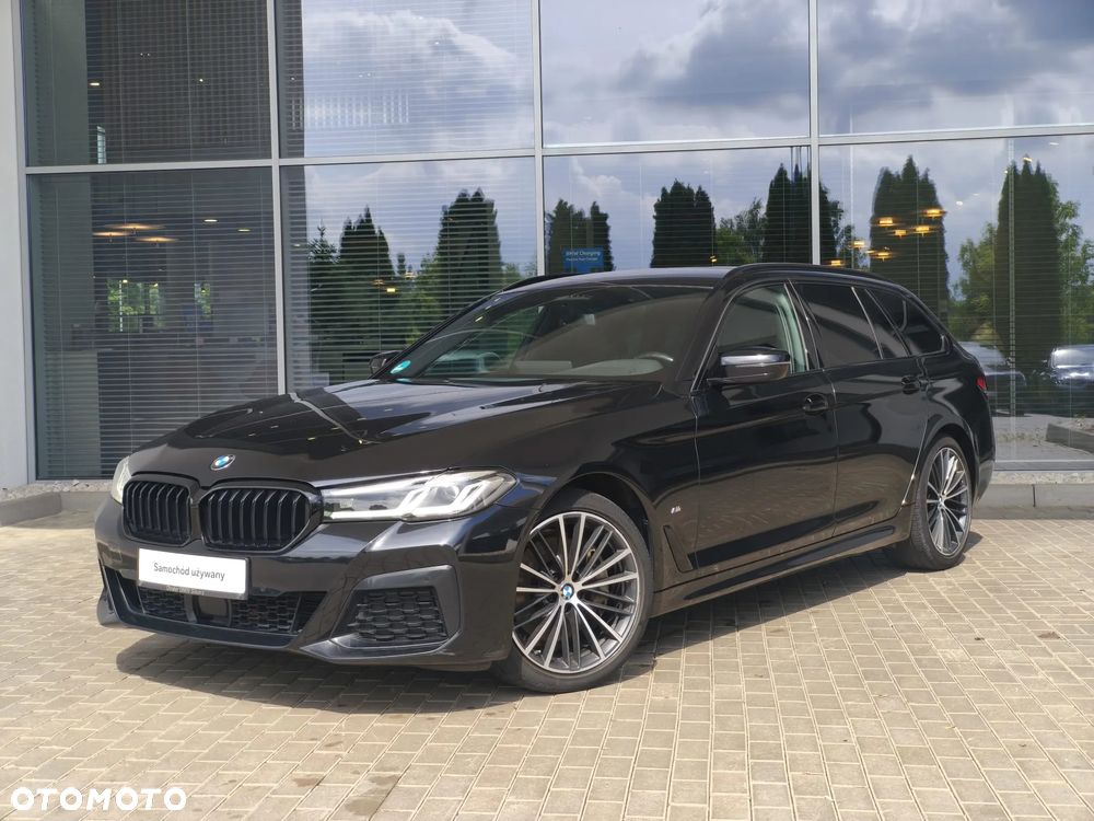 BMW Seria 5 530d xDrive M Sport Edition