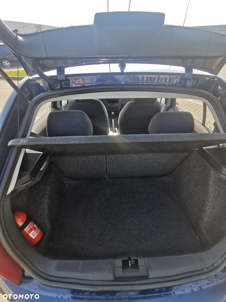 Skoda Fabia 1.4 16V Classic - 17