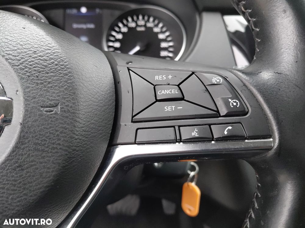 Nissan Qashqai 1.3 157CP 2WD DCT Acenta - 22