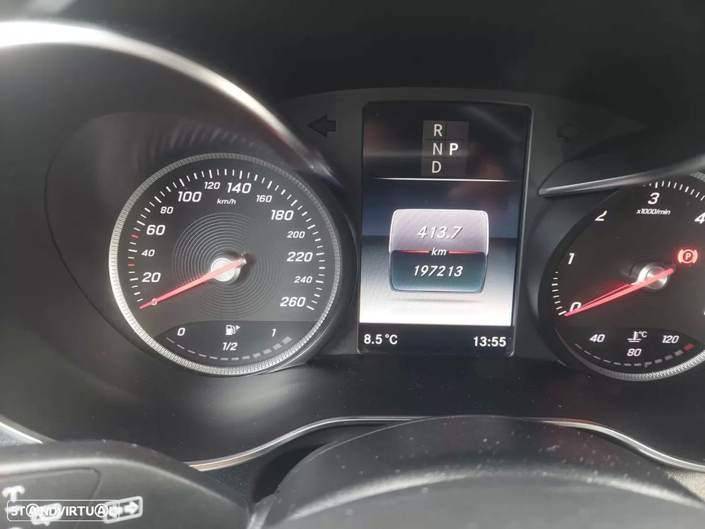 Mercedes-Benz GLC 250 d 4Matic 9G-TRONIC AMG Line - 8