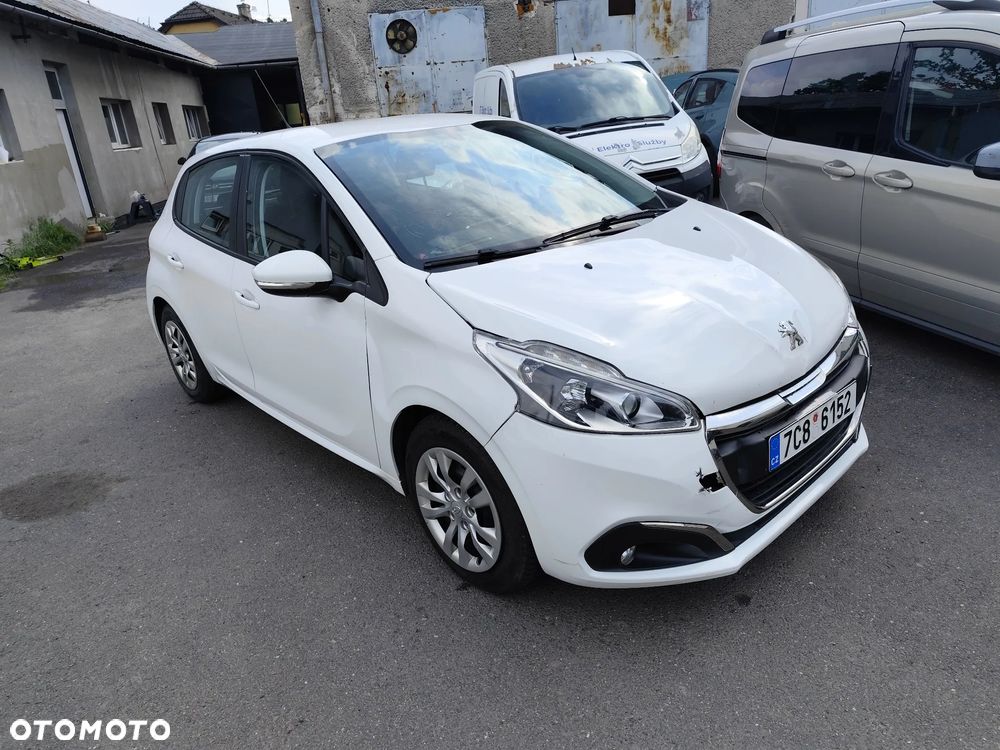 Peugeot 208 1.2 PureTech Style - 4