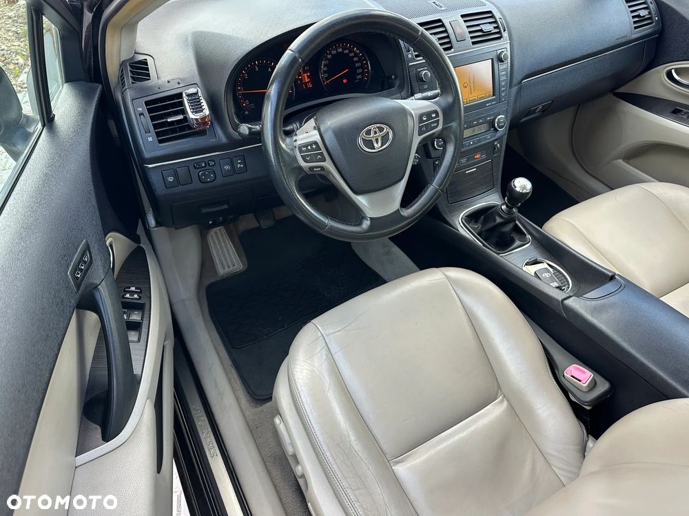 Toyota Avensis 2.2 D-4D Life - 7