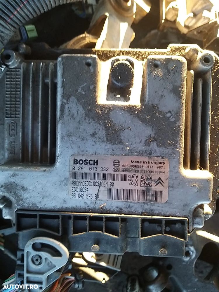 Calculator ECU cod: 0281013332 pentru Peugeot 307 / 407 1.6 HDI - 1