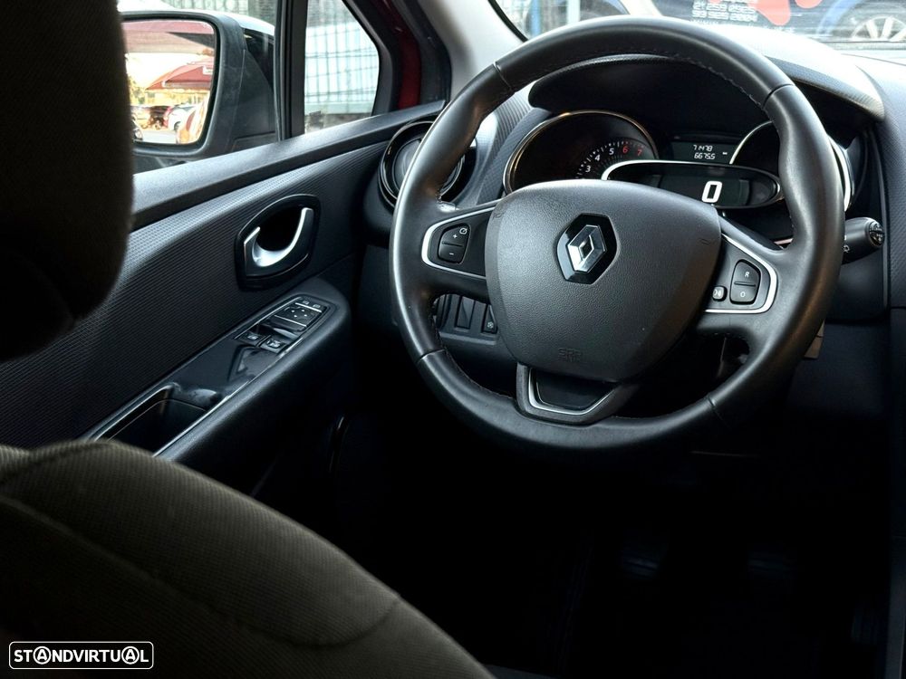 Renault Clio Sport Tourer 0.9 TCe Limited - 8