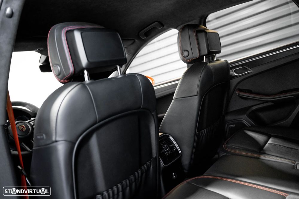 Porsche Macan GTS - 28