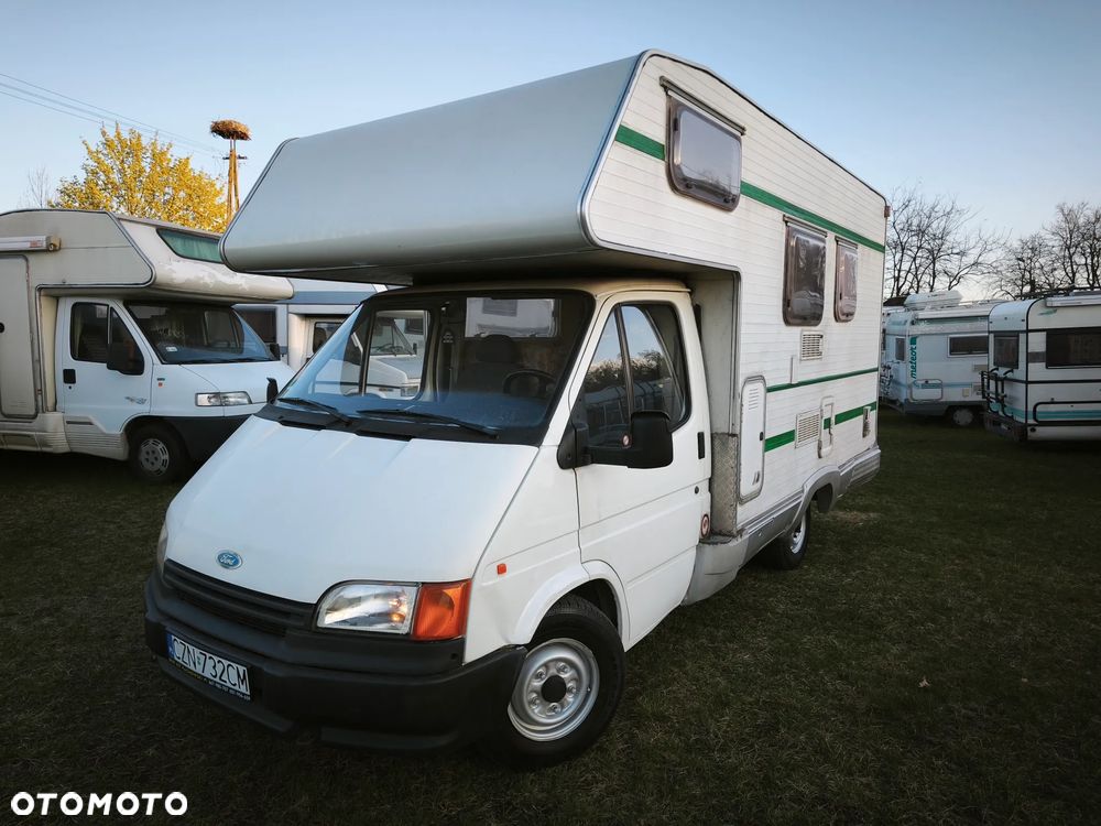 Ford Transit - 1