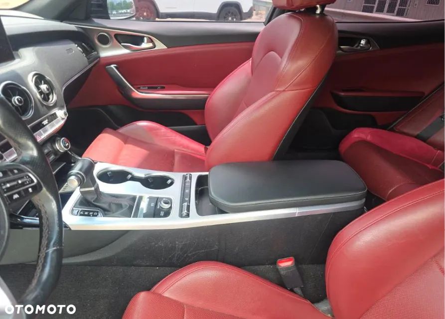 Kia Stinger 3.3 T-GDI V6 GT AWD - 7