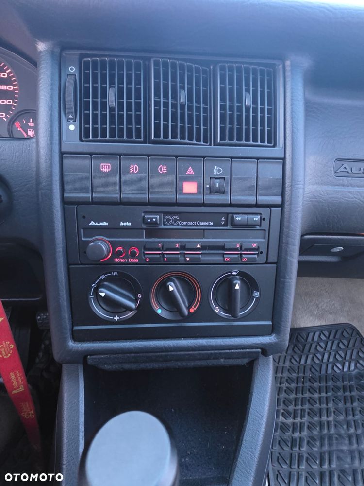 Audi 80 2.0 E - 11