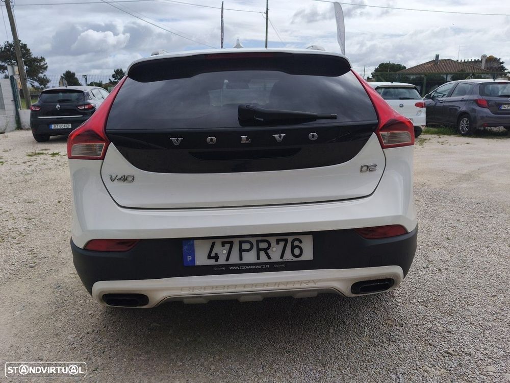 Volvo V40 Cross Country 1.6 D2 Summum - 6