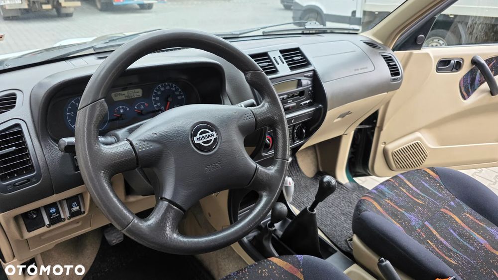 Nissan Terrano 2.7 TDi Comfort - 26