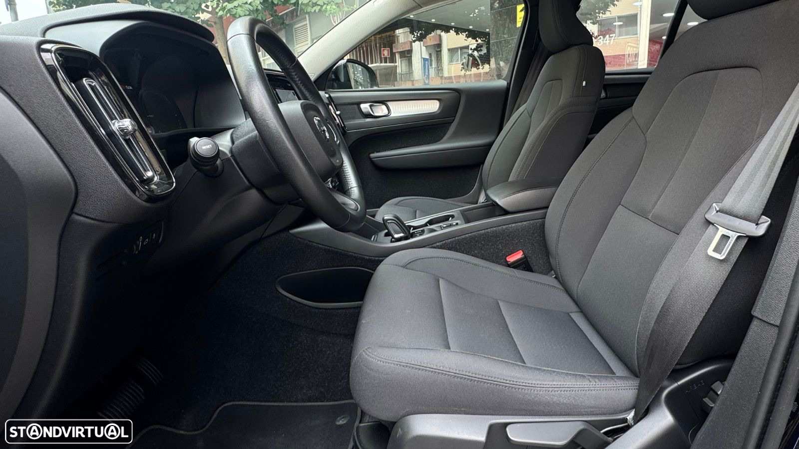Volvo XC 40 1.5 T5 PHEV Momentum Plus - 15