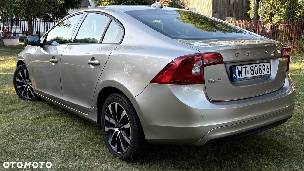 Volvo S60 - 4