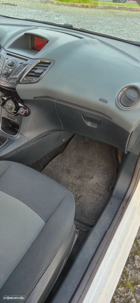 Ford Fiesta 1.4 TDCI PANELVAN - 12