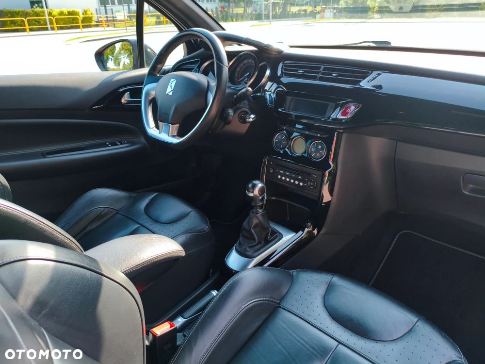 DS Automobiles DS 3 - 10