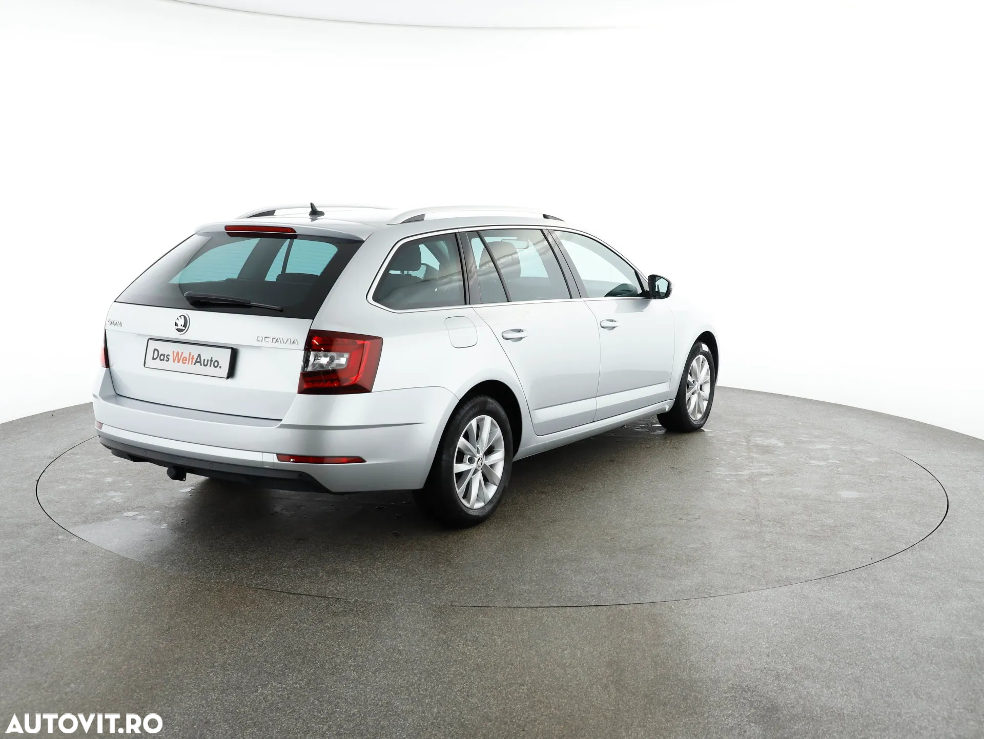 Skoda Octavia 2.0 TDI DSG Style - 5