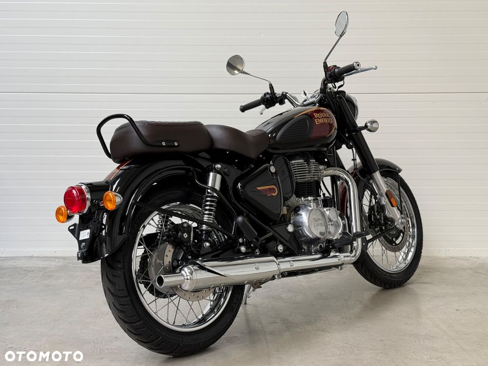 Royal Enfield Classic - 4