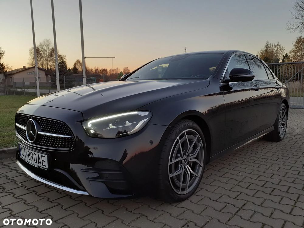Mercedes-Benz Klasa E 220 d 4-Matic AMG - 19