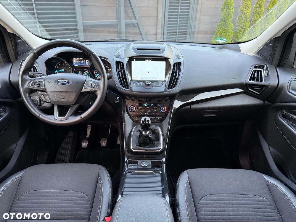 Ford Kuga 1.5 EcoBoost 2x4 Titanium - 7