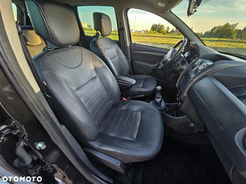 Dacia Duster 1.2 TCe Laureate - 31