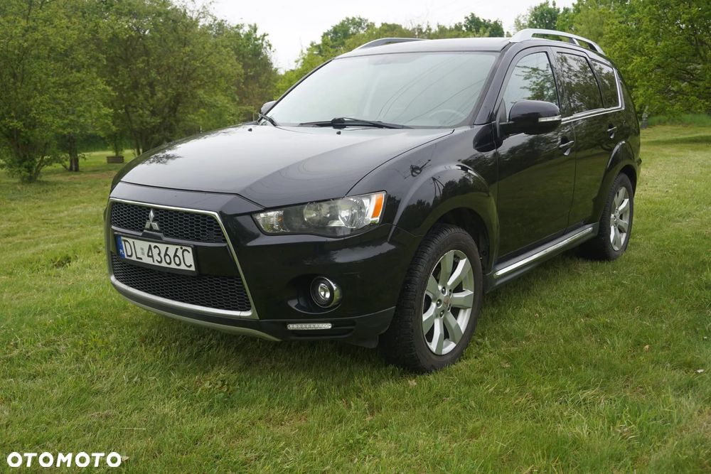 Mitsubishi Outlander 2.0 Intense 2WD - 1
