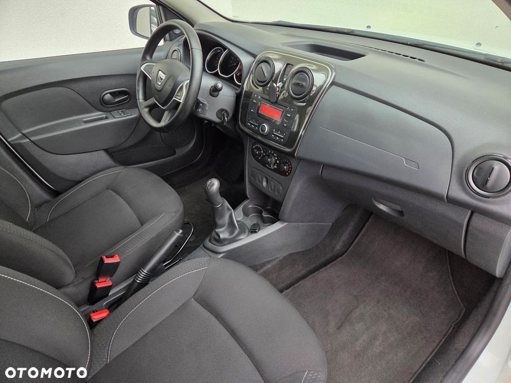 Dacia Logan - 10