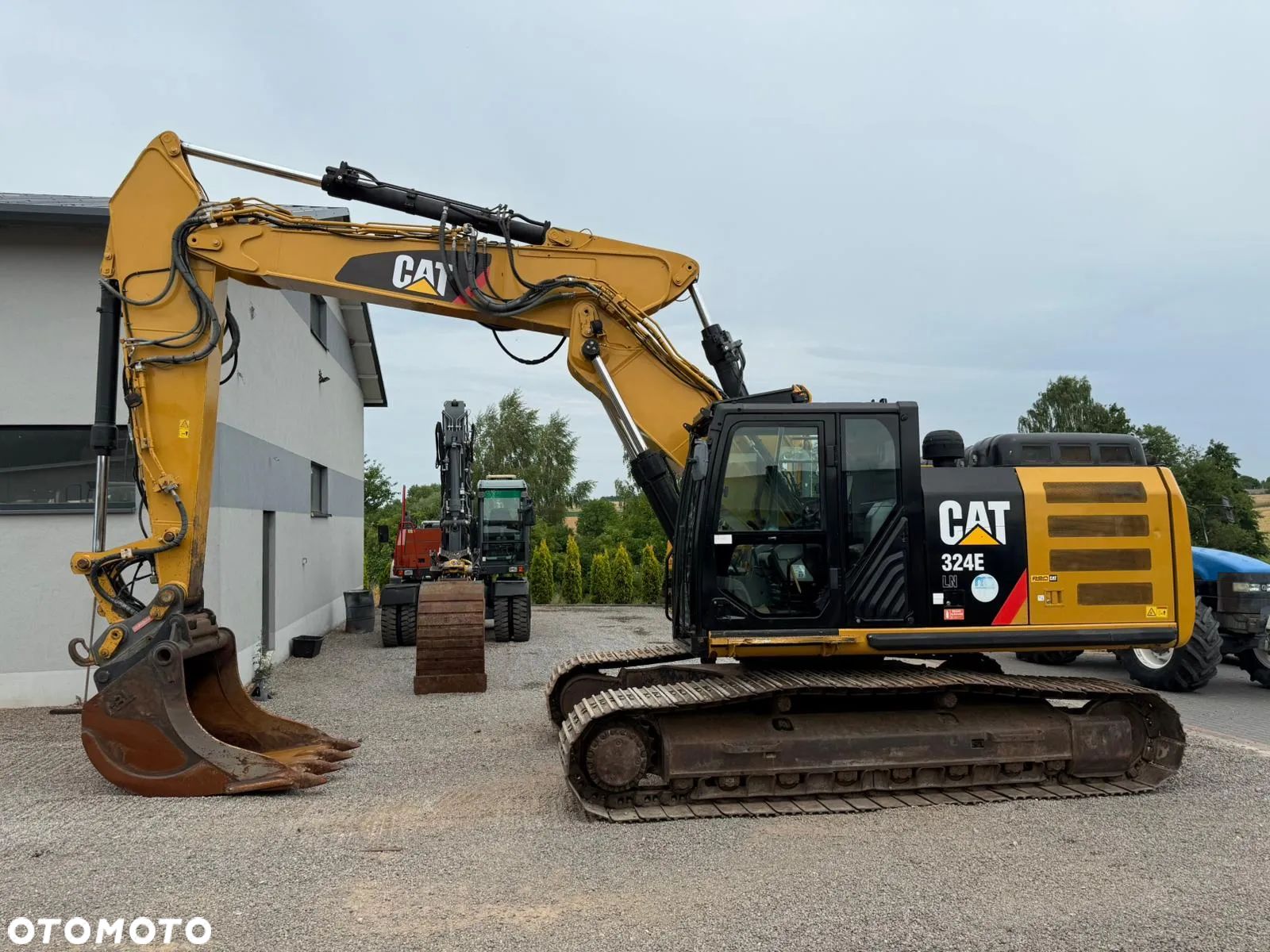Caterpillar 324 E - 1