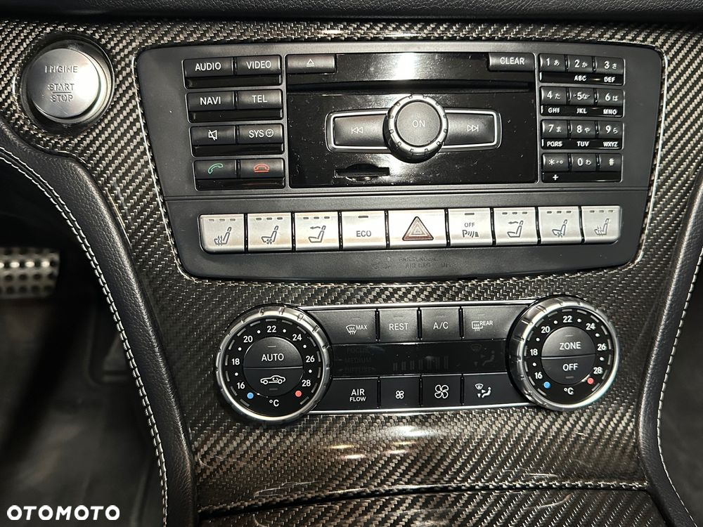 Mercedes-Benz SL AMG 63 AMG Speedshift 7G-MCT - 27