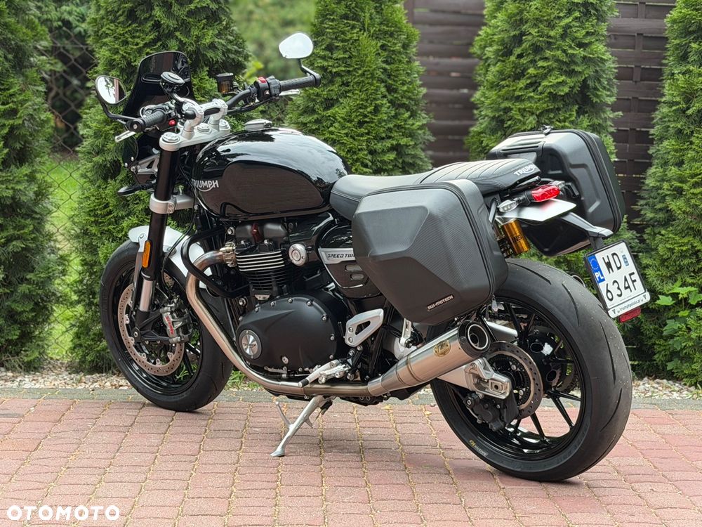 Triumph Speed Twin - 8
